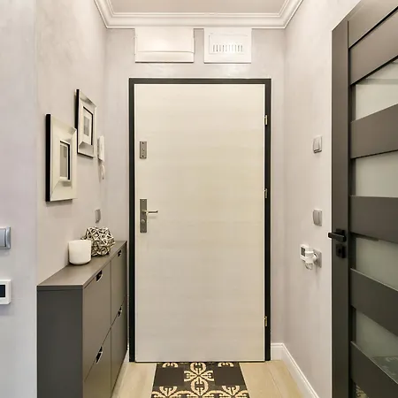 Katty's Place - Azur Premium Apartamento *