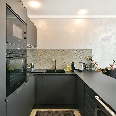 Katty's Place - Azur Premium Apartment Varna